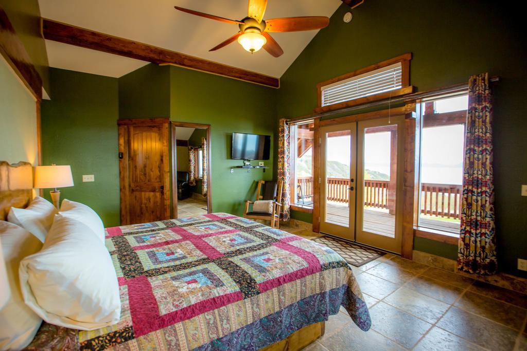 Baycrest Lodge Гомер Екстер'єр фото